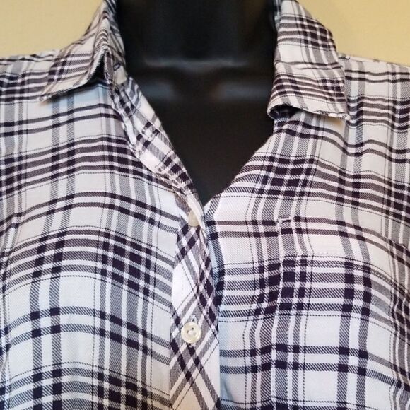 NWT Talbots Button Up Top - Picture 2 of 8